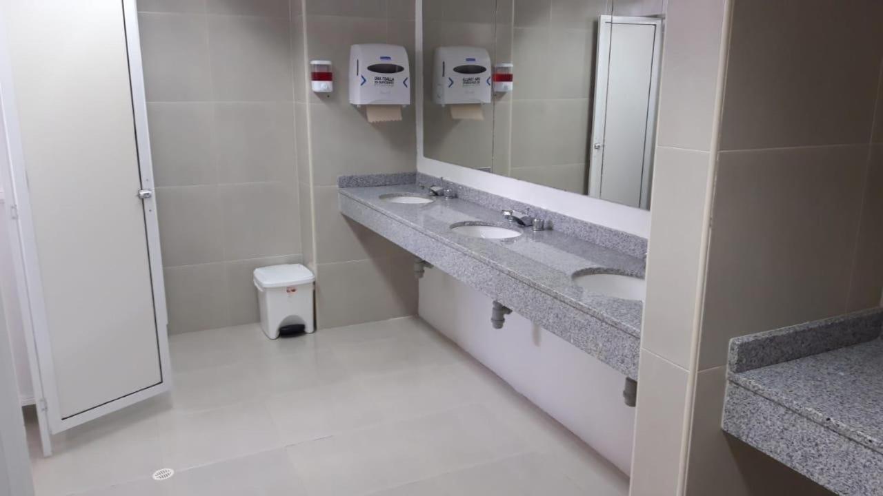 公寓 Algo Diferente De Lo Normal, Cortinas Electricas! Bucaramanga